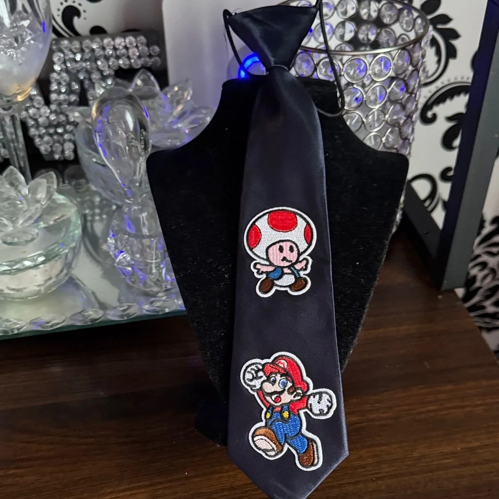 Super Mario Embroidered Character Tie - Black with Red & White Accents